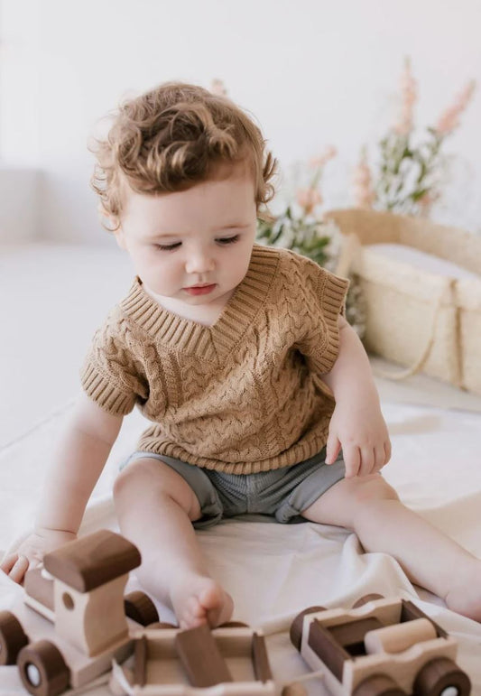 Jamie Kay - Leo Knitted Vest - Latte Marle