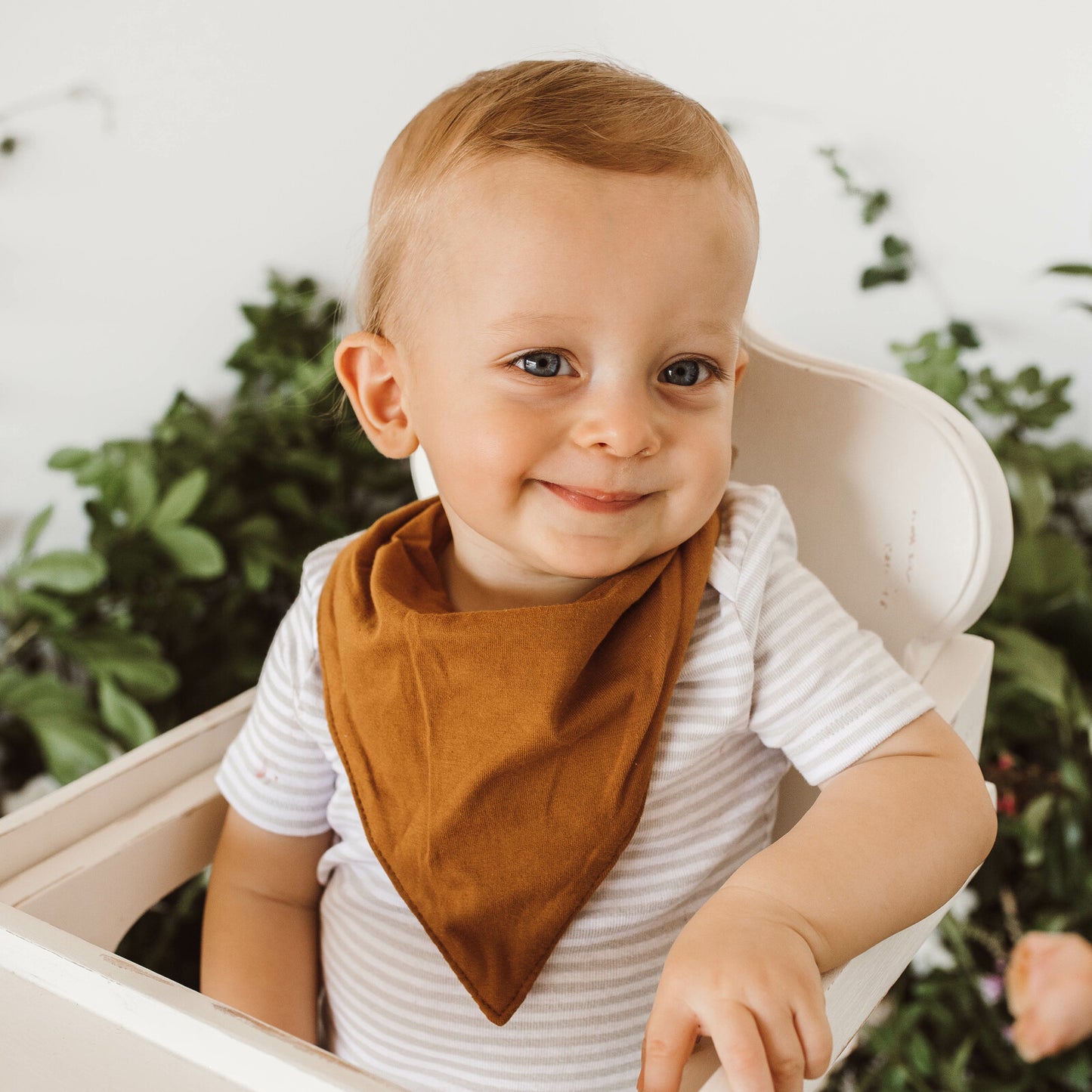 Snuggle Hunny Kids - Bronze Dribble Bib
