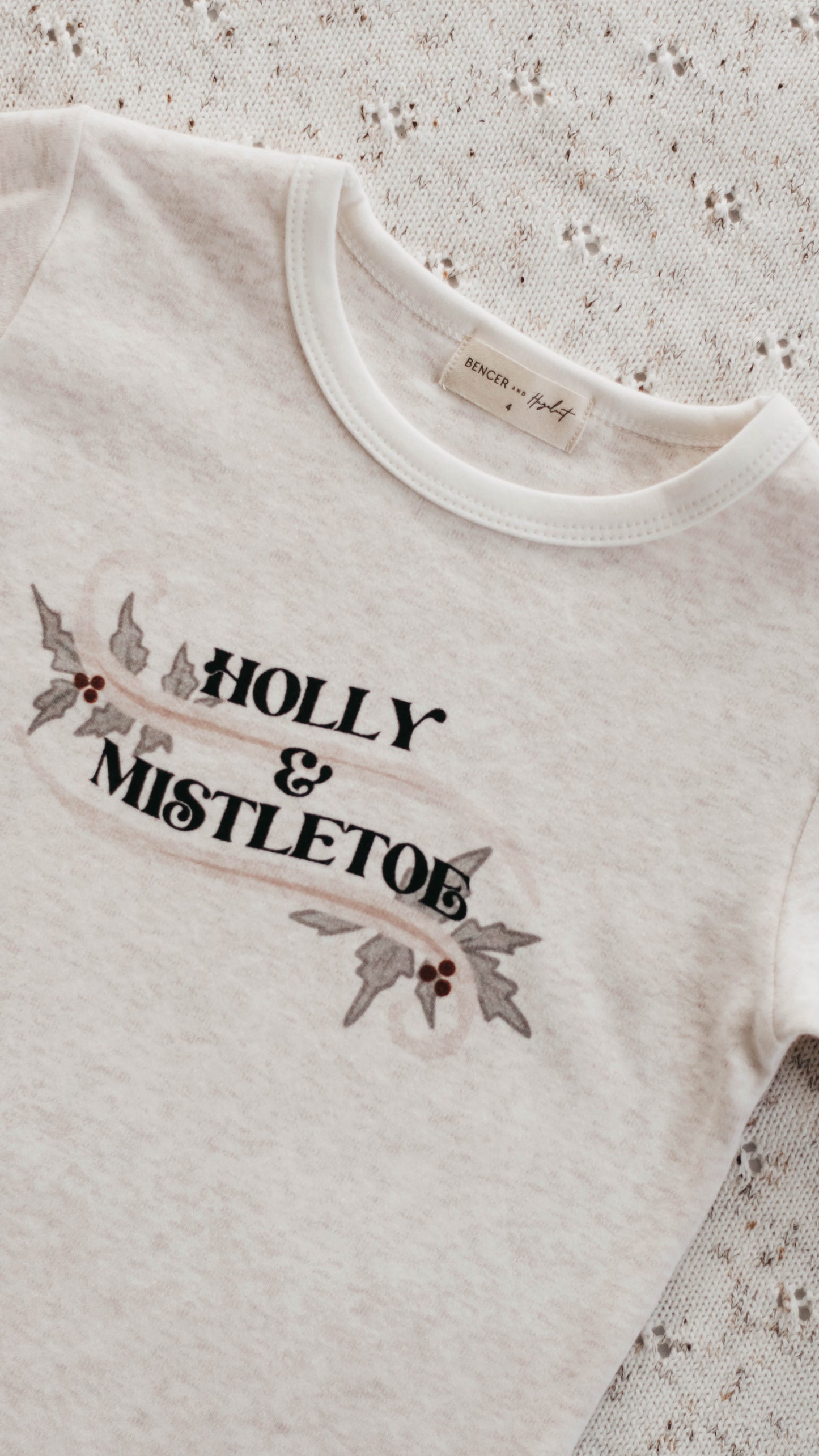 Bencer & Hazelnut - Holly & Mistletoe Bodysuit/Tee
