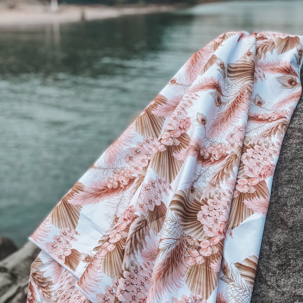 Full-sized Pampas Grass Travel Towel