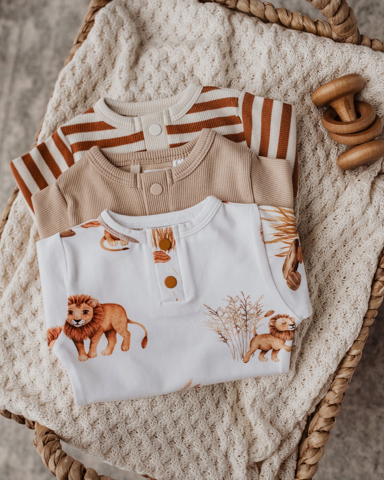 Snuggle Hunny Kids - Lion Growsuit